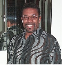 Carl Gardner, Jr in 2003.