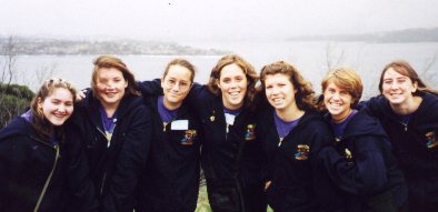 So many girls in the same outfit!  What a coincidence you all wore the same thing that day!!