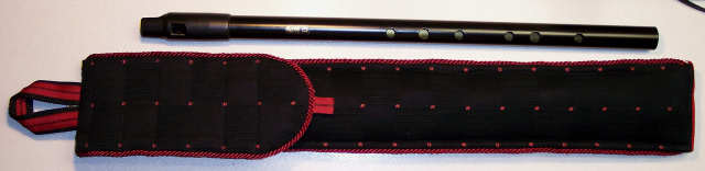 SassoProfundo shown with Howard Low D Whistle