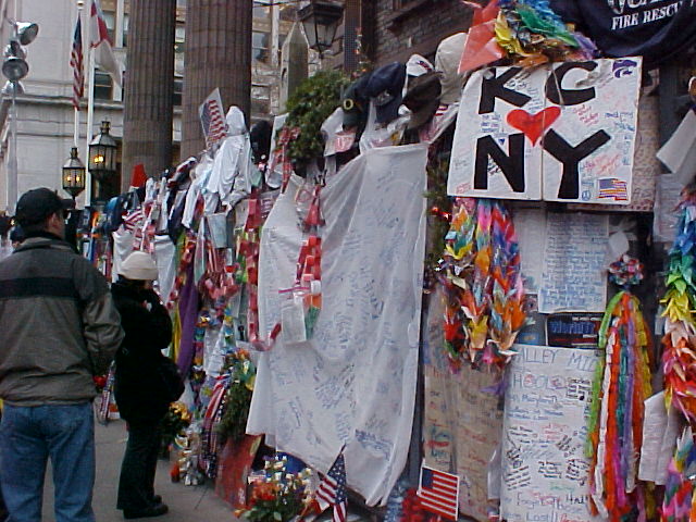 logofamily.gif (6032 bytes)