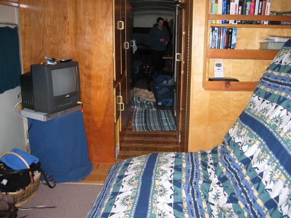 full size image of FUTON