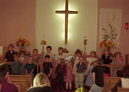 TheKids.JPG (18932 bytes)