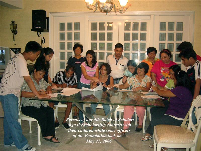 Contract signing of 4th batch of scholars