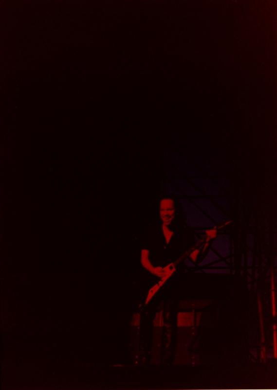 6_7_99_1e.jpg (136993 bytes)