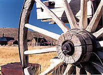 wagonwheel1lt.jpg (46485 bytes)