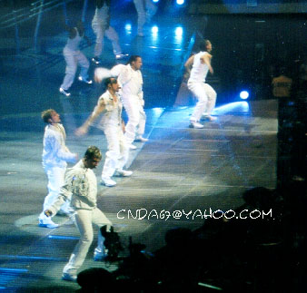 Nick Carter puts his all into the choreography