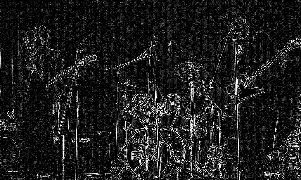 DELUSION.jpg (669736 bytes)