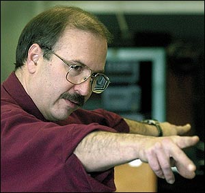 RICK CHASE / W/CF Courier Staff Photographer