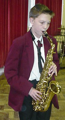 sax.jpg - 16900 bytes