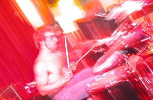 Mr Mama Live - Copyright Nancy Puyn/Mr Mama