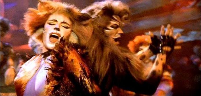 Bombalurina's getting really friendly with Tugger