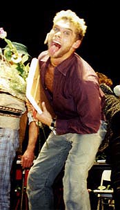 Come over here with that tongue, Johnny...