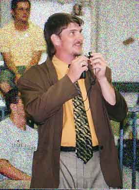 Telling the crowd how it should be