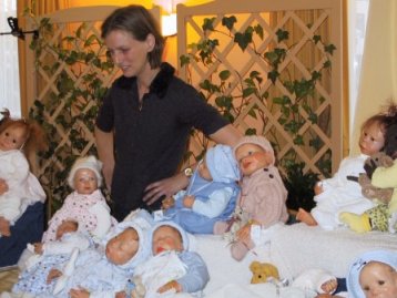 Babypoppen van Anneke Doeven uit Winterswijk
