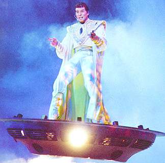 Michael Crawford on the flying saucer