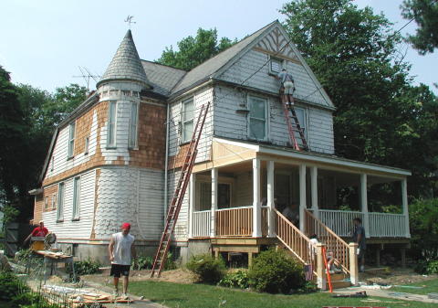 Final buzz on the work site