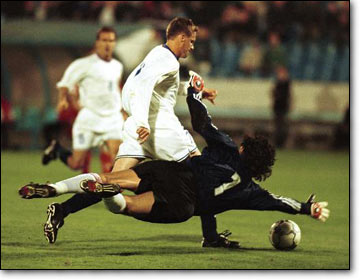 Rüştü İş Başında