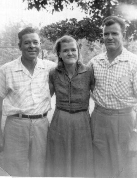 Earl Berry had four siblings.  They were Wes, James, Willey and Laura Mae (Allie)