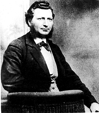 rielpic.gif (114736 bytes)