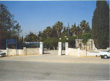 1image.jpg (16881 bytes)