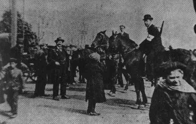 Valparaso 1906, Guardias previniendo saqueos.