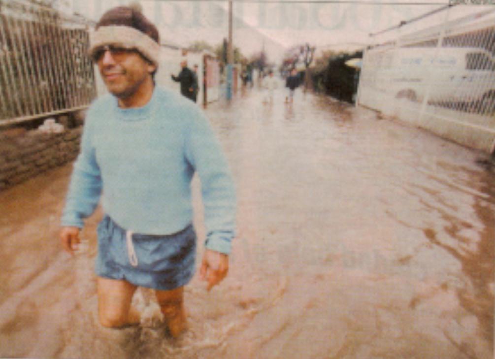 Al mal tiempo, buena cara.