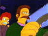 Ned Flanders persiguiendo a Homero