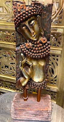 Buddha Head Carving on a Pedestal