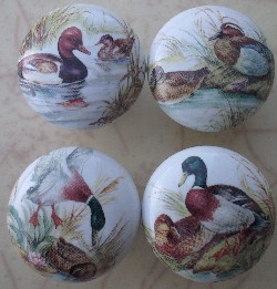 CERAMIC CABINET KNOB DUCKS DUCK MALLARD