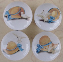 Cabinet knob 4 Hats & Doves