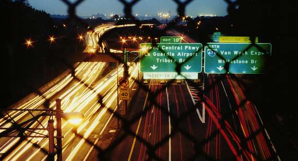 Van Wyck Expwy north from Hoover Avenue
