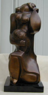 Sculpture of a Woamn