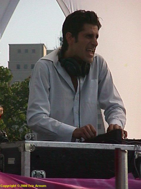Perry Farrell spins at the 6th Element, Randall's Island NYC, June 10 2000