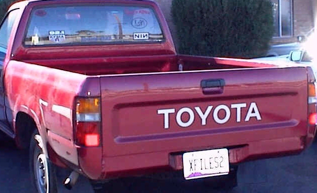 toyota.jpg (179183 bytes)