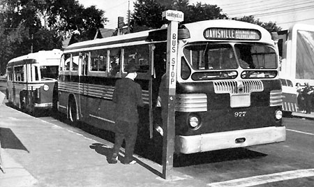 TTC Twin Coach 34-S no. 977 at Davisville & Yonge