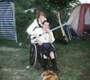 Hansel giving Troy a cloooose shave... ;)