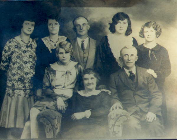 Busby Family 1930