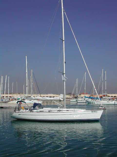 bavaria44.JPG (33079 bytes)