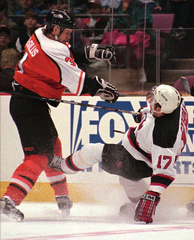 mcgillis2.jpg (50310 bytes)