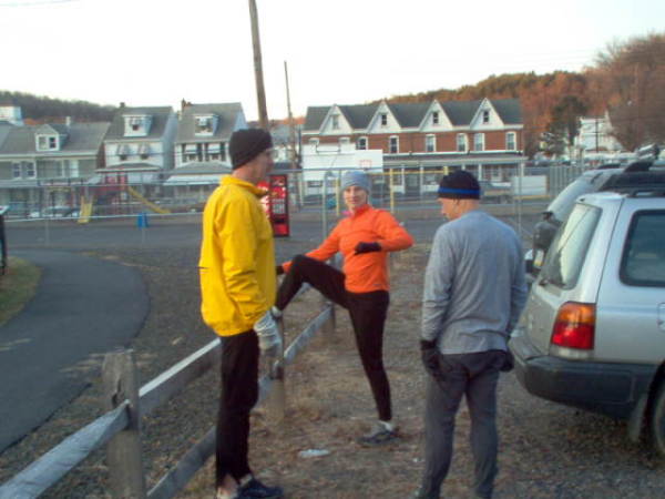 Mike, Jeanna & Gordie getting ready to run at the St. Clair Little League field