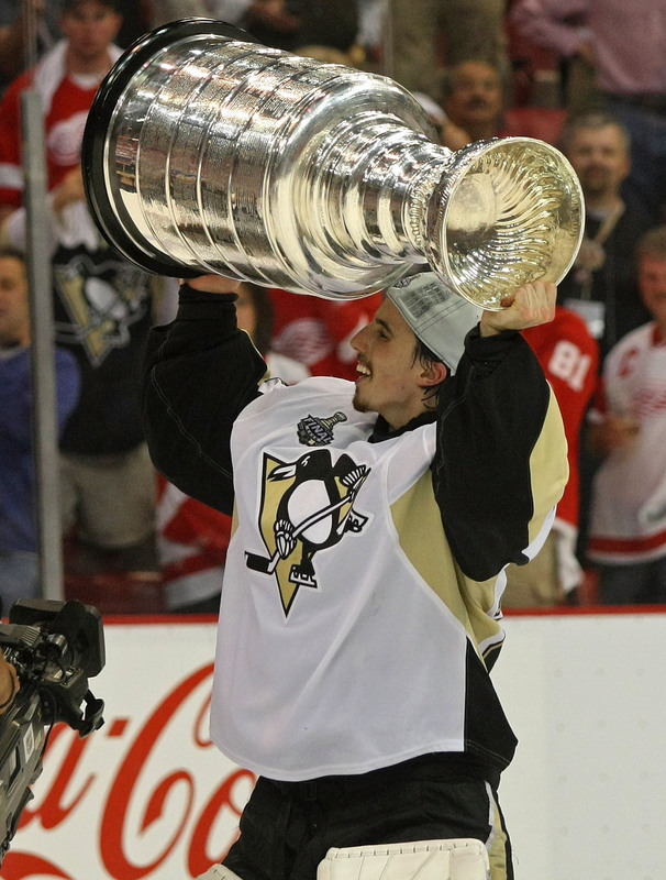 Fleury gets his turn with Stanley Cup, shares it with Ronald McDonald House  kids
