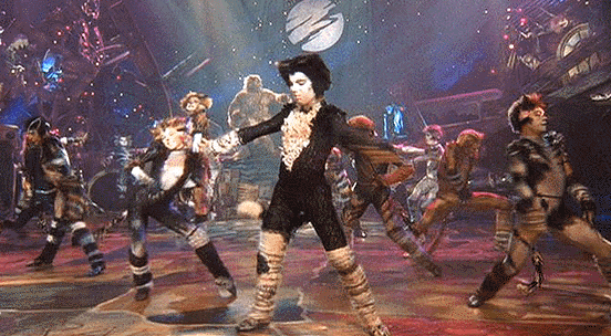 oh yeah oh yeah he's the man...wtf is skimble doing?