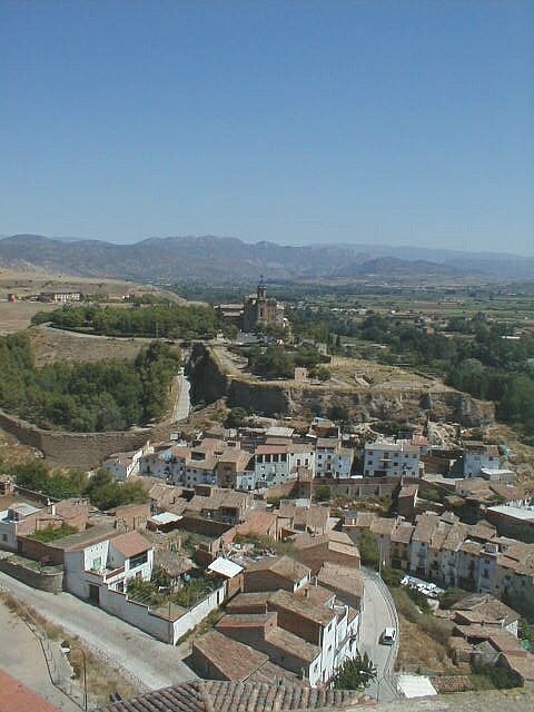 PREPIRINEU-EL SANT CRIST-RUINES DEL CASTELL FORM&Oacute;S