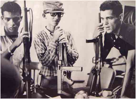 AMAURY Y SUS COMPAÑEROS QUERRA DE ABRIL 1965