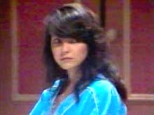 Lorraine Kingham - Antoinette Byron (1985)   Des woman