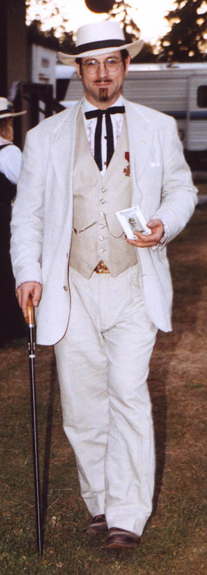 Best Day Wear Award, a Spotless Performance!