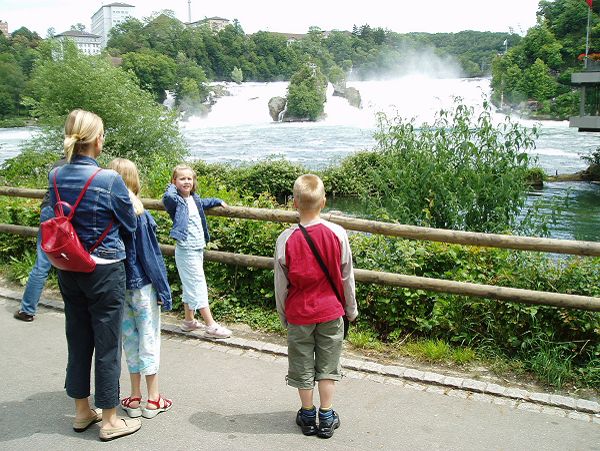 3-7-2004 13:49:04 ()