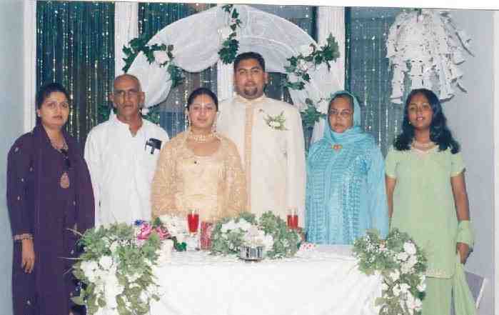 Rumeeza, Basir, shelly, Hus, Gully and Shazeeda