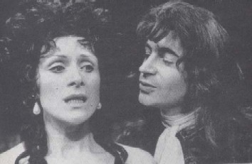 Lady Touchwood (Judy Parfitt) and her lover, Maskwell (John Castle)