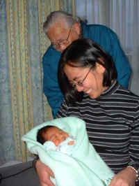 mama shumin n matt1.JPG (45634 bytes)